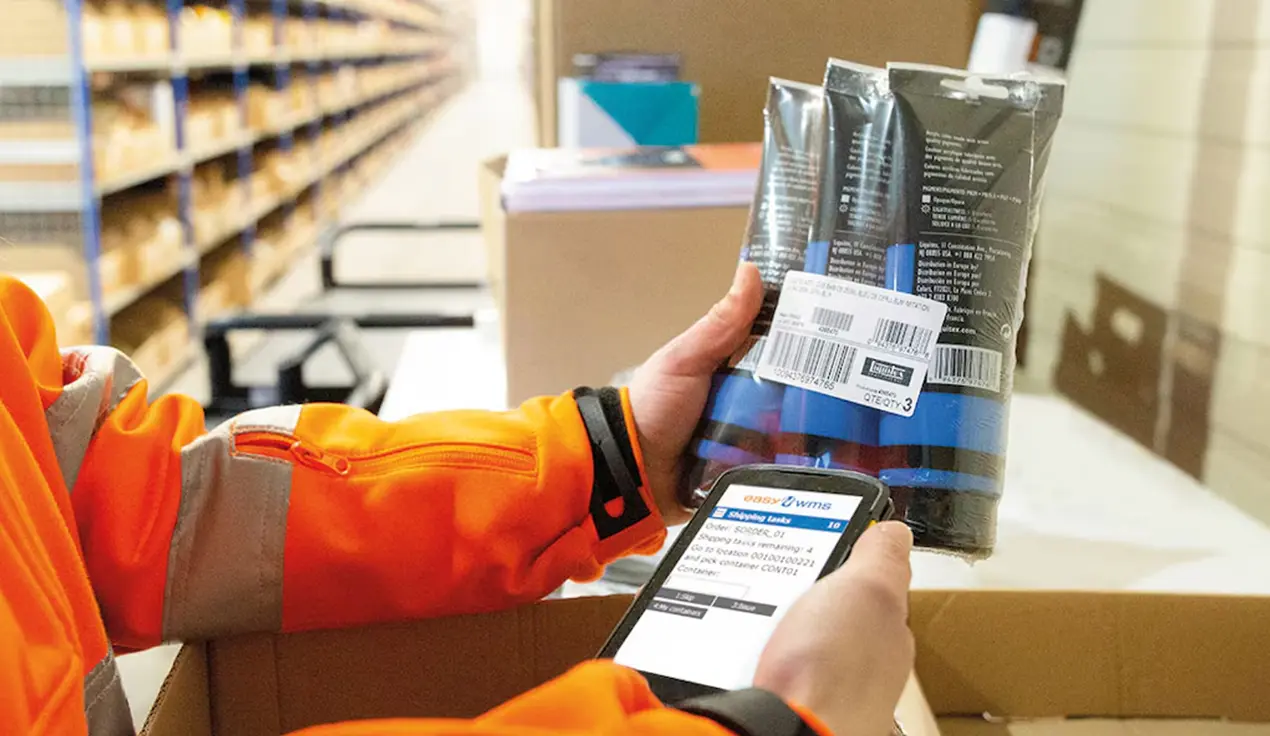Thermal transfer logistics & shipping label 3.webp